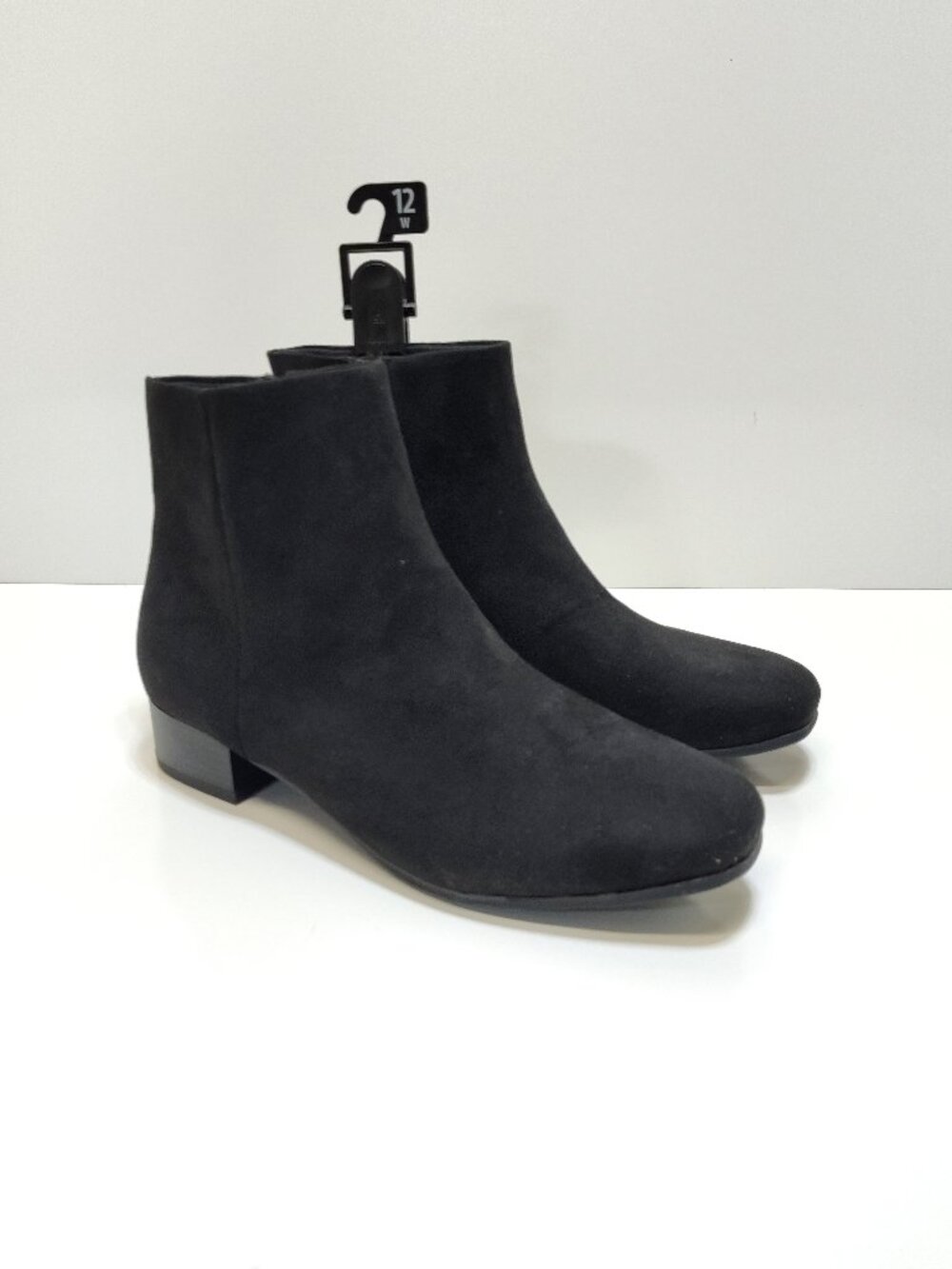 Time and Tru Ankle Boots Womens 12W Wide Width Microsuede Side Zip Casual Bootie